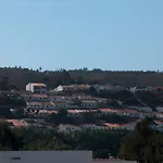 Konukevi A Lareira
